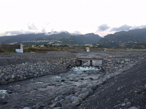 Pont de la rivière des Galets