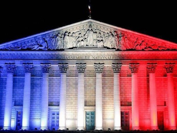 Assemblée nationale bleu-blanc-rouge