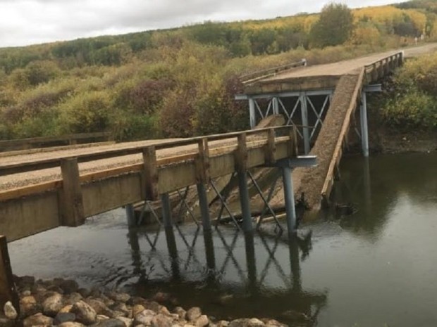 Dyck memorial bridge