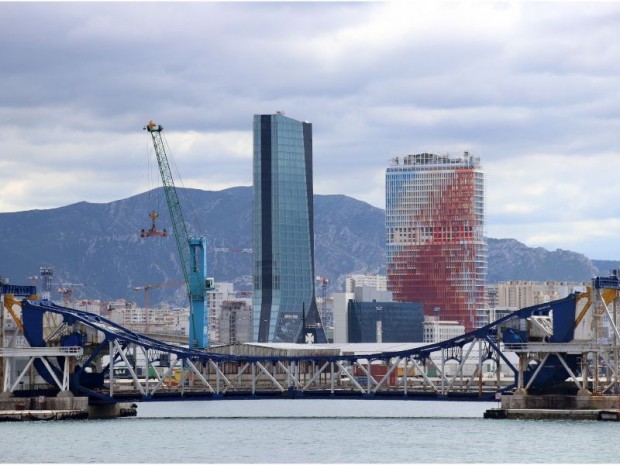 Tour Marseillaise, Jean Nouvel