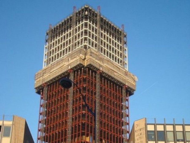 Désamiantage de la tour Jussieu