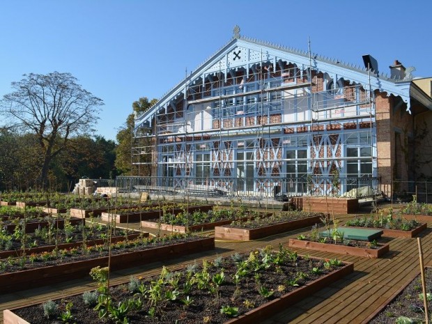 Potager sur le toit du pavillon d'Armenonville