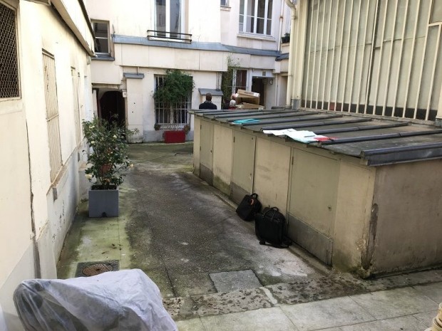 Réalisation de l'étanchéité de la cour intérieure d'une copropriété parisienne 