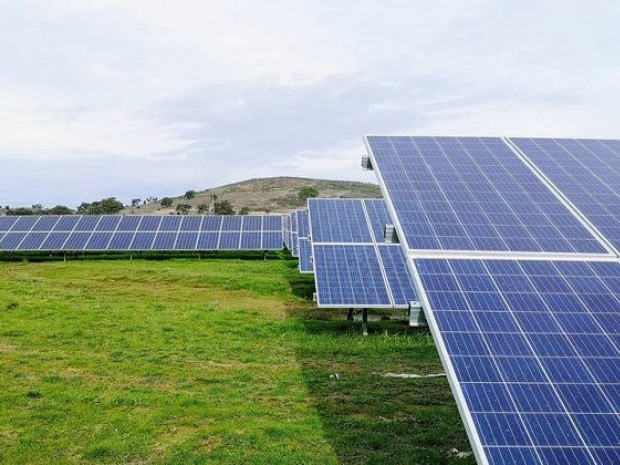 Installation de panneaux solaires