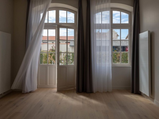 Vue depuis l'intérieur au carré des lettres, à La Rochelle