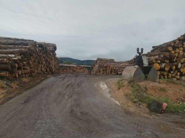 Stock de matières à la bois factory 42 d'Euroénergies