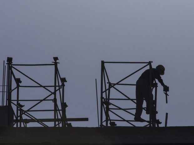 Salarié compagnon chantier ouvrier