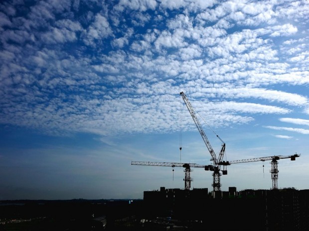 Chantier grues construction