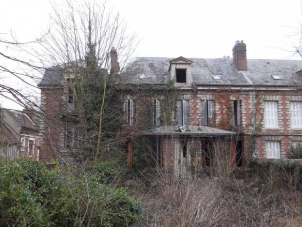 Avant : une maison qui tombe en ruines