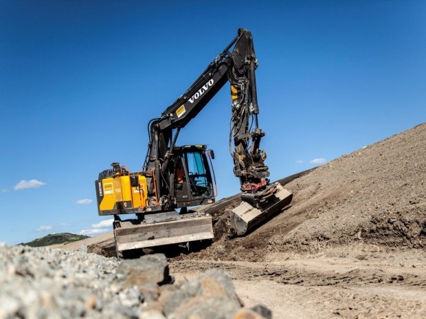 Chantier élargissement A75 entre Clermont-Ferrand et Le Crest