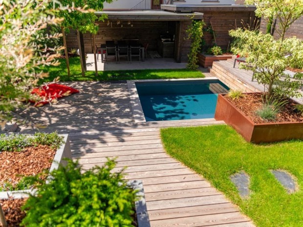 Un jardin plein de relief et de caractère