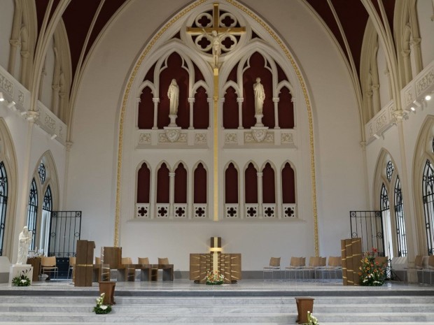 Chapelle rénovée de l'Université catholique de Lil