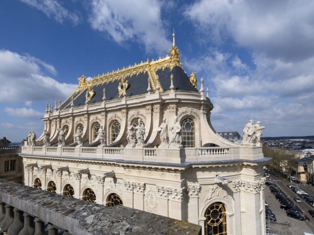 Après 3 ans de travaux, la chapelle royale rénovée du château de Versailles  se dévoile