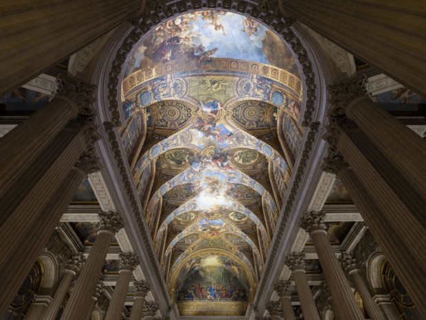 Plafond-de-la-chapelle-royale