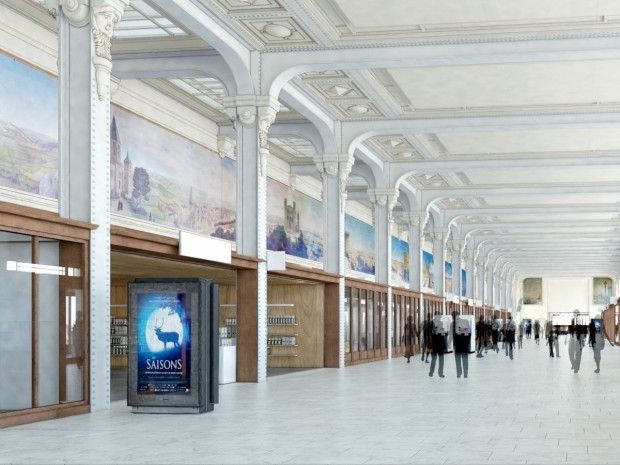 A Paris gare de Lyon, la Galerie des fresques ...