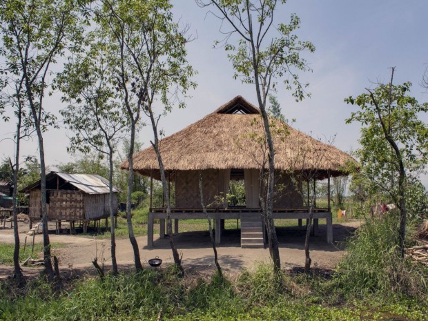 Exposition TerraFibra Gharaunda maison Inde