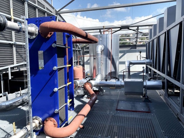Interxion river cooling solution data centers