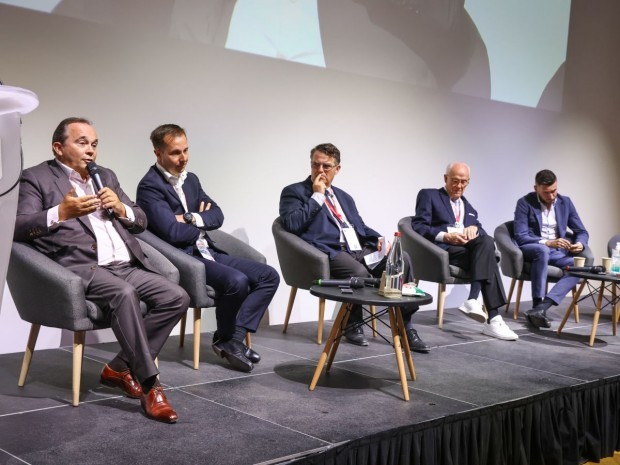 Table ronde aux Assises du logement 2022