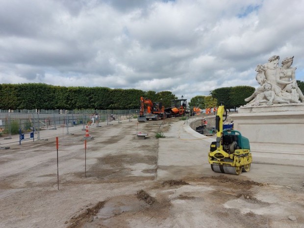 Travaux colas tuileries rampes du fer à cheval