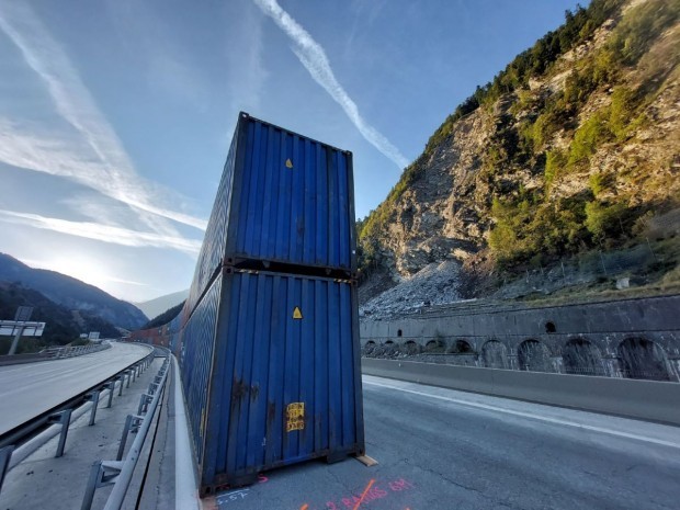 A43, travaux de sécurisation après l'éboulement du 27 août 2023