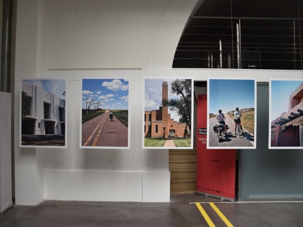 Exposition photo "Biking Through (Green) New Deal" architecture