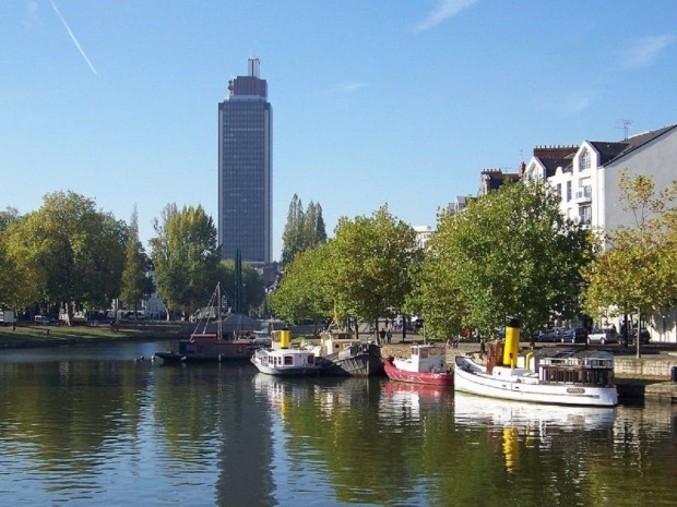 Tour Bretagne à Nantes