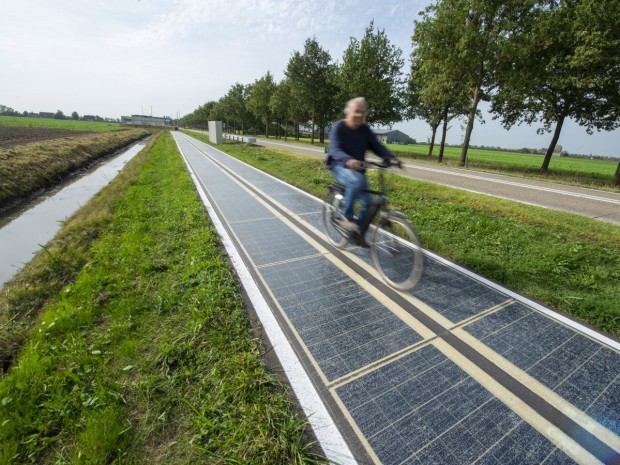 Piste cyclable photovoltaïque aux Pays-Bas
