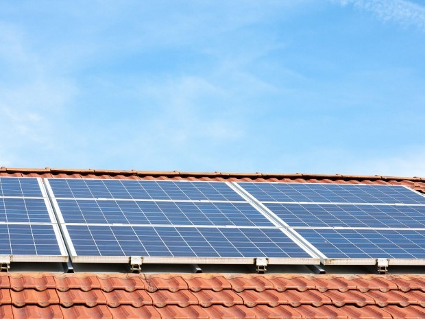 Renouvelables : en quoi consiste la Charte solaire ...