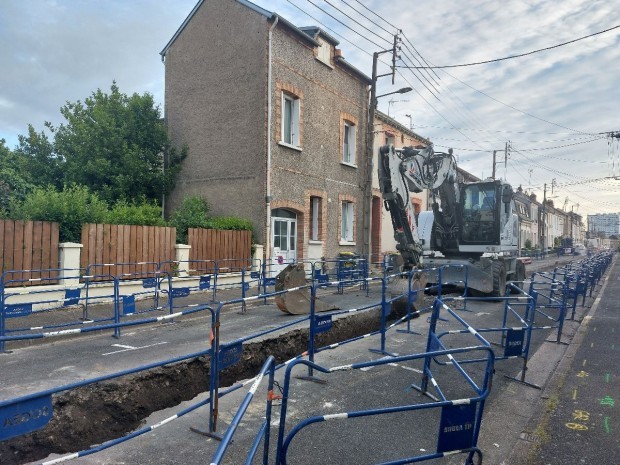 Chantier canalisation travaux publics