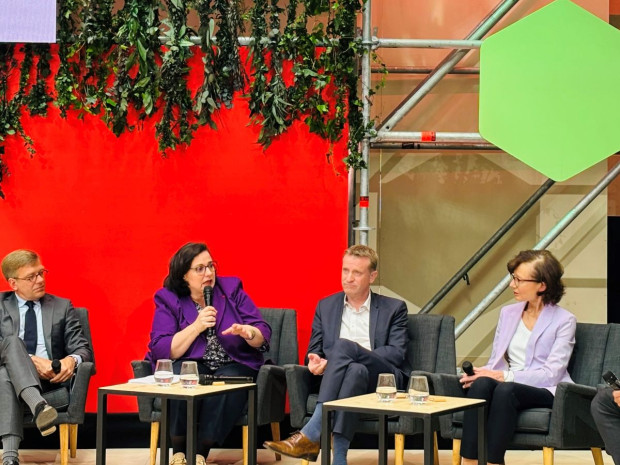 Emmanuelle Cosse au printemps des territoires 2025