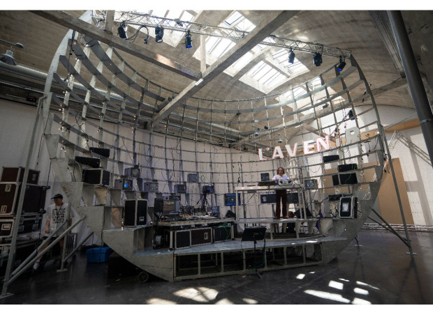 Exposition l'envers de la fête Ball Theater