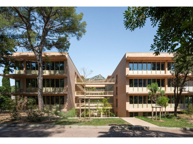 IUT campus La Garde Université Toulon Corinne Vezzoni 