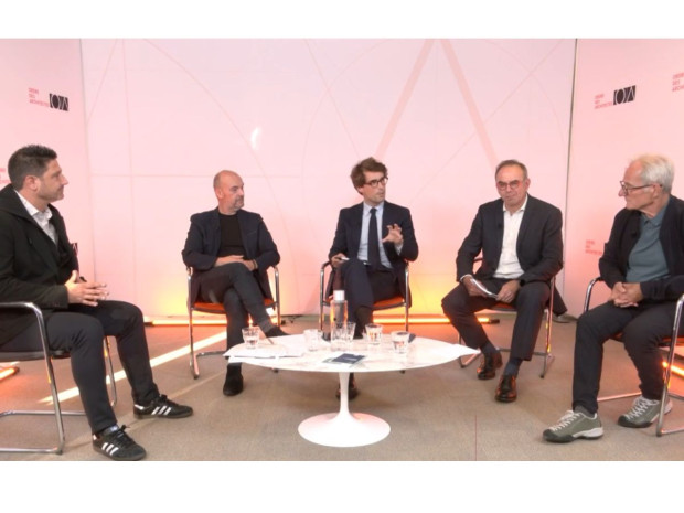 Cnoa reprise transmission agence d'architecture
