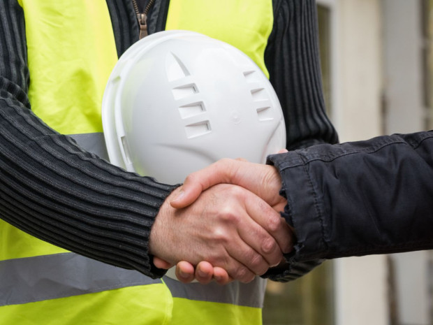 Poign&eacute;e de main