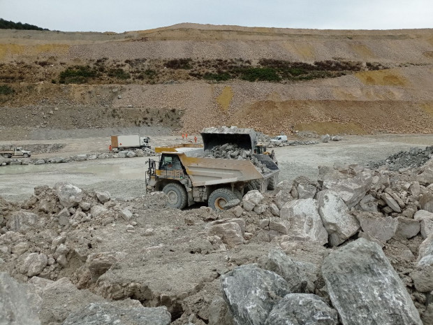 Carri&egrave;re de Mazan Etex