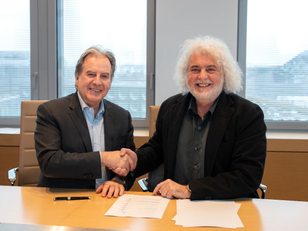 Signature entre Thierry Méline et Christophe Rougeot Signature entre Thierry Méline et Christophe Rougeot