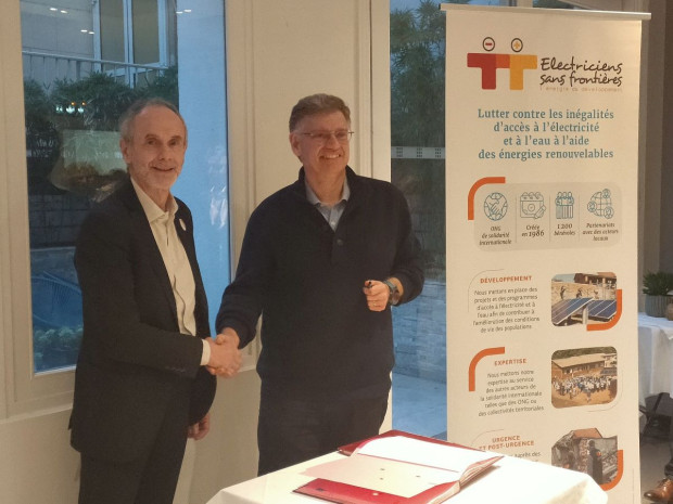 Signature du partenariat Sycabel / Electriciens sans fronti&egrave;res, janvier 2026