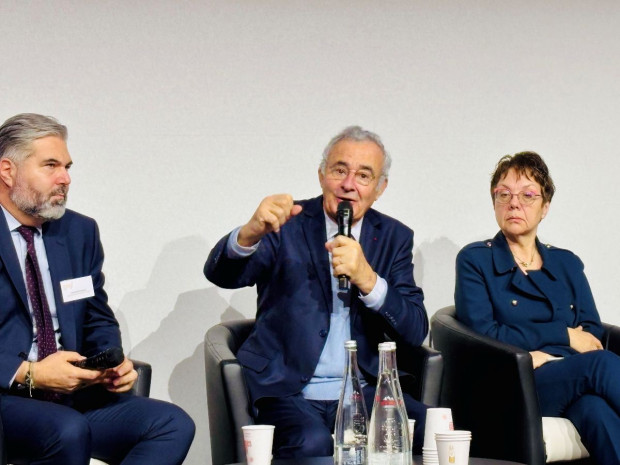 Kosta Kastrinidis, Philippe Pelletier et Pascale Courcelle