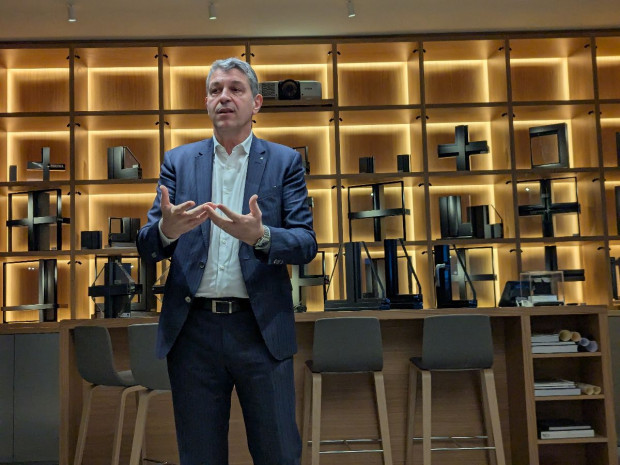 Jacques Lladós, directeur général Schüco International S.C.S., le 12 février 2026 à l'espace 115 Schüco (Paris). Jacques Lladós, directeur général Schüco International S.C.S., le 12 février 2026 à l'espace 115 Schüco (Paris).