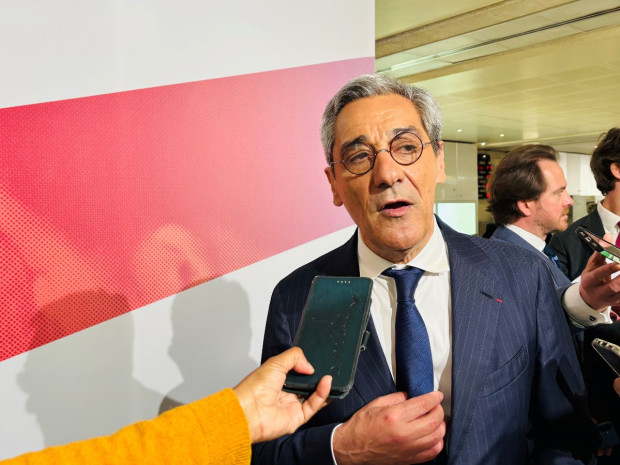 Serge Papin ministre des PME du commerce et de l'artisanat