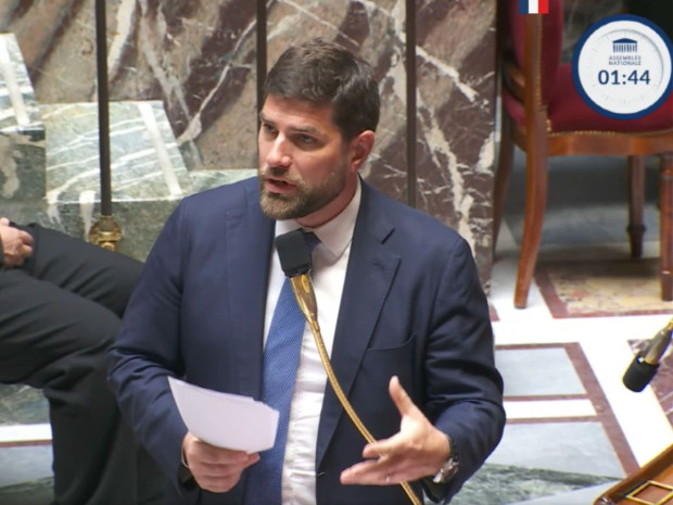 Vincent Jeanbrun, ministre de la Ville et du Logement, le 29 avril 2026 lors de la s&eacute;ance des questions au gouvernement, &agrave; l'Assembl&eacute;e nationale.