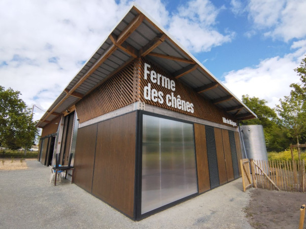Ferme urbaine à Mérignac en Gironde ) pour l'alimentation en légumes bio de 6 crèches de la commune Ferme urbaine à Mérignac en Gironde ) pour l'alimentation en légumes bio de 6 crèches de la commune