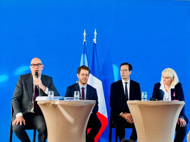 Roland Lescure ministre de l'Economie et des Finances, David Amiel ministre des Comptes publics , Jean-Pierre Farandou ministre du travail et de l'emploi et St&eacute;phanie Rist, ministre de la Sant&eacute;, des Familles, de l'Autonomie et des Personnes handicap&eacute;es le