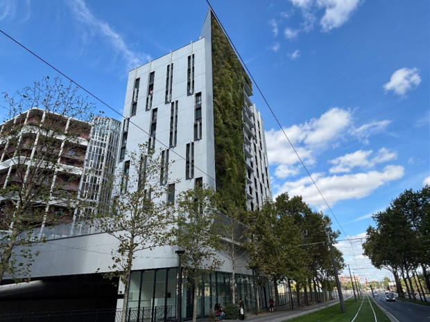La façade végétale de la résidence AlgoHouse La façade végétale de la résidence AlgoHouse
