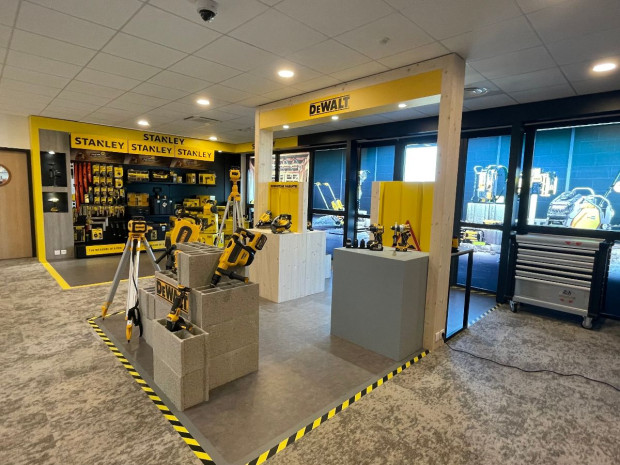 Centre d'excellence Stanley Black & Decker en Essonne