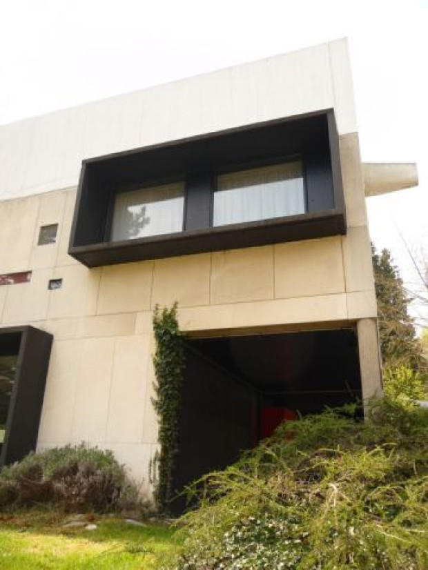 Maison Andr&eacute; Wogenscky - Marta Pan