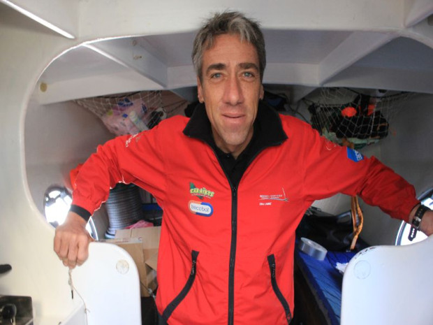 Gilles Lamir&eacute; au bord du Multi 50 Rennes M&eacute;tropole Saint Malo Agglom&eacute;ration Tr&eacute;cobat 