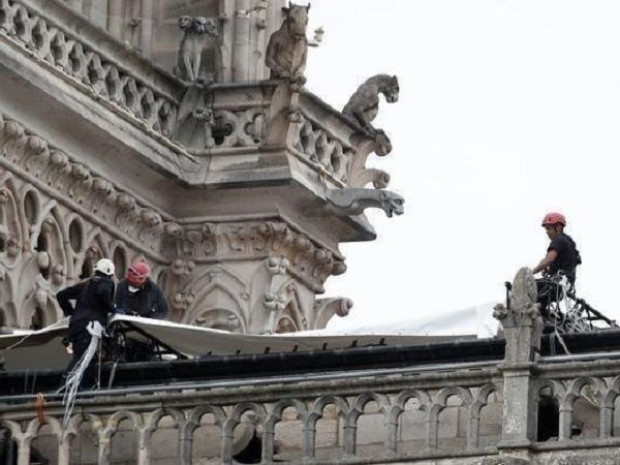 B&acirc;chage Notre-Dame