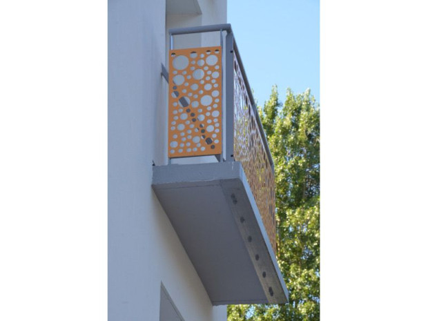 Un balcon apr&egrave;s r&eacute;novation et consolidation