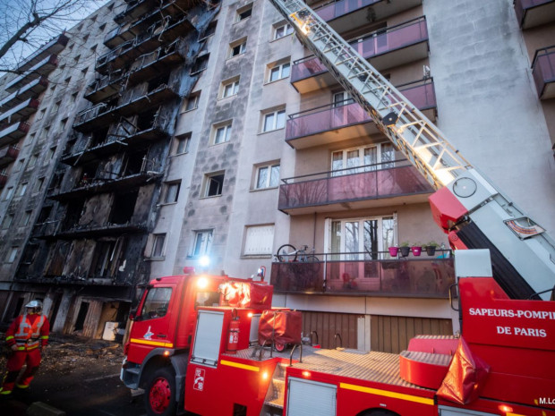 La zone de la fa&ccedil;ade touch&eacute;e par l\'incendie